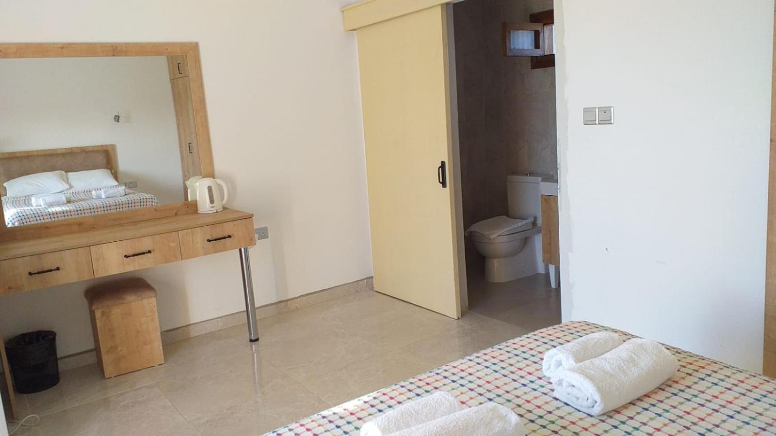Glaro Garden Hotel Agia Trias Екстер'єр фото