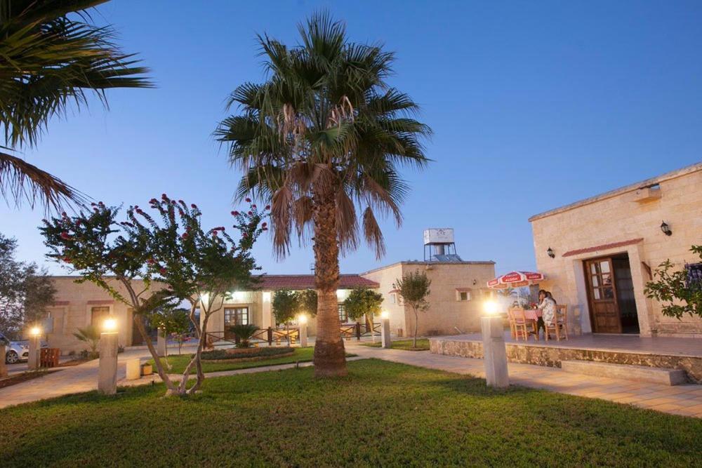 Glaro Garden Hotel Agia Trias Екстер'єр фото