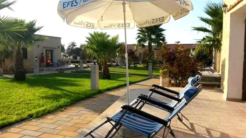 Glaro Garden Hotel Agia Trias Екстер'єр фото
